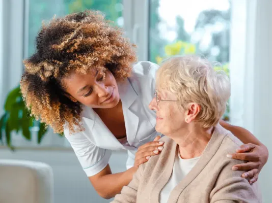Accompagnement d'une personne âgée Accompagnement d'une personne âgée
